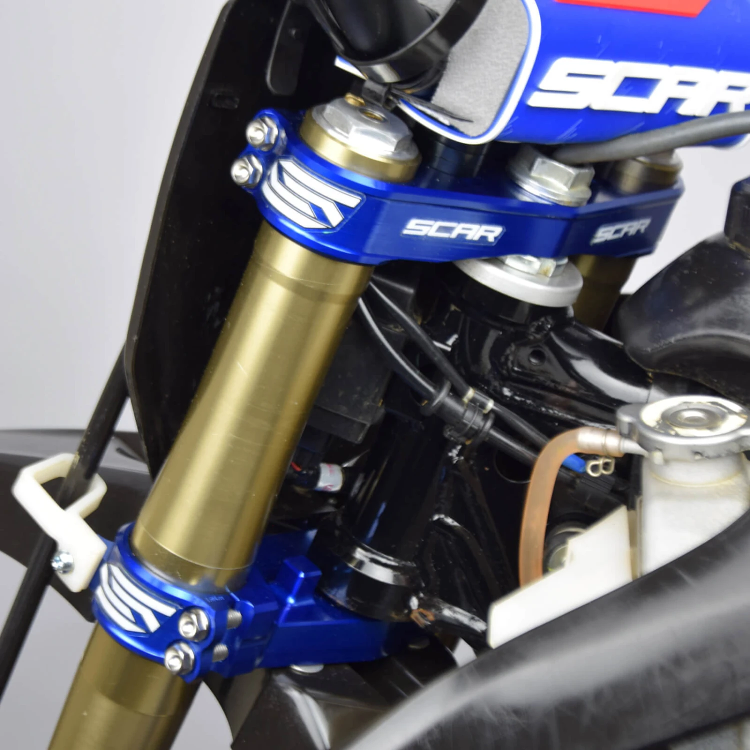 Scar Racing Motorcycle 23mm Offset Blue Triple Clamps Fits Kawasaki 2 Scar Racing Motorcycle 23mm Offset Blue Triple Clamps Fits Kawasaki - Image 2