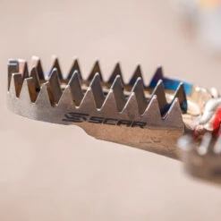 Scar Racing Titanium Gripper Footpegs Fits Suzuki -Motorcycle Parts Store SC S4516 1